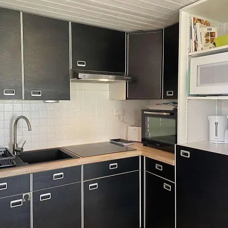 Holiday home Maison Familiale Proche Avec Piscine, Tennis, Patio Et Parking - 6 Couchages - Fr-1-224a-60