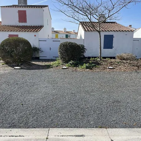 Maison Familiale Proche Avec Piscine, Tennis, Patio Et Parking - 6 Couchages - Fr-1-224a-60 * Brétignolles-sur-Mer
