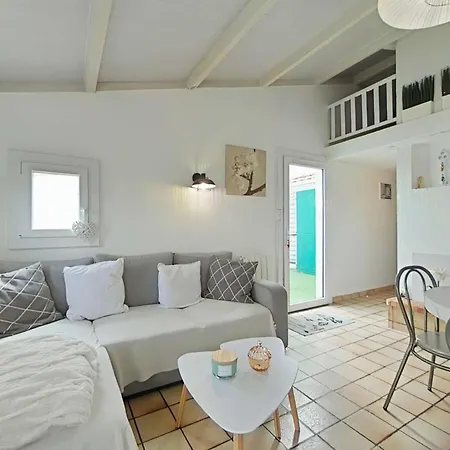 Maison Familiale Proche Avec Piscine, Tennis, Patio Et Parking - 6 Couchages - Fr-1-224a-60 Feriehus
